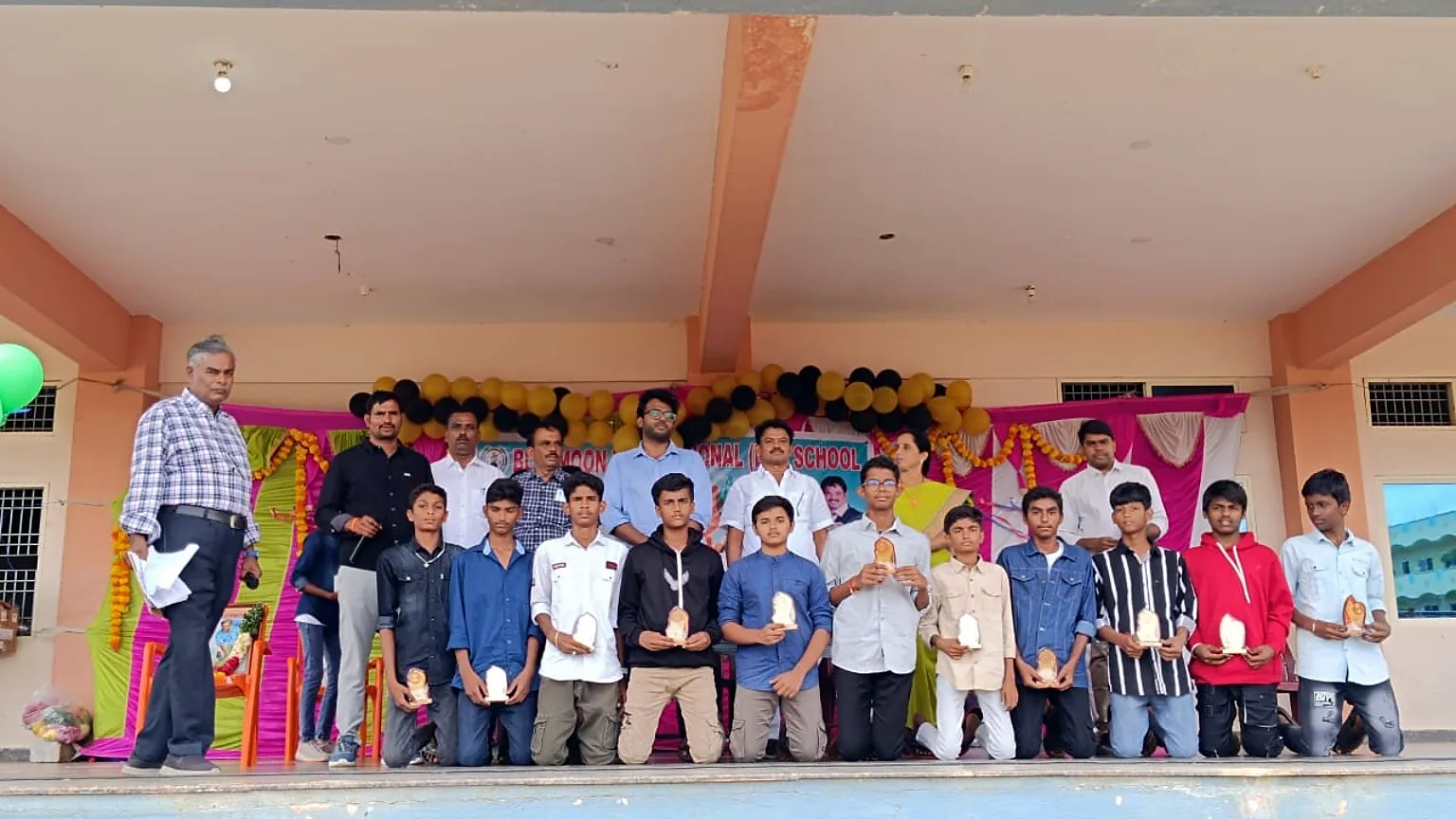 Blue Moon boys with stage prize trophies